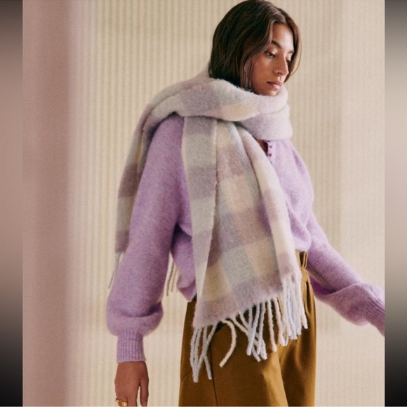 Sezane Louise Lilac and Blue Scarf NWT - Picture 3 of 5